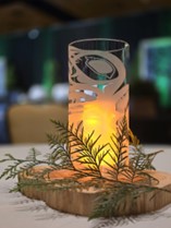 Illuminated Eagle Witness vase centrepiece